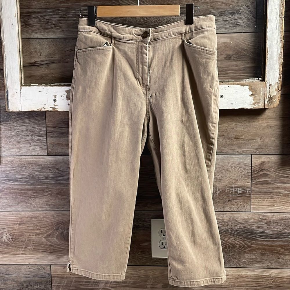 Bill Blass Petite Jeanswear Stretch Capri Jeans, Ladies Size 10P, Tan